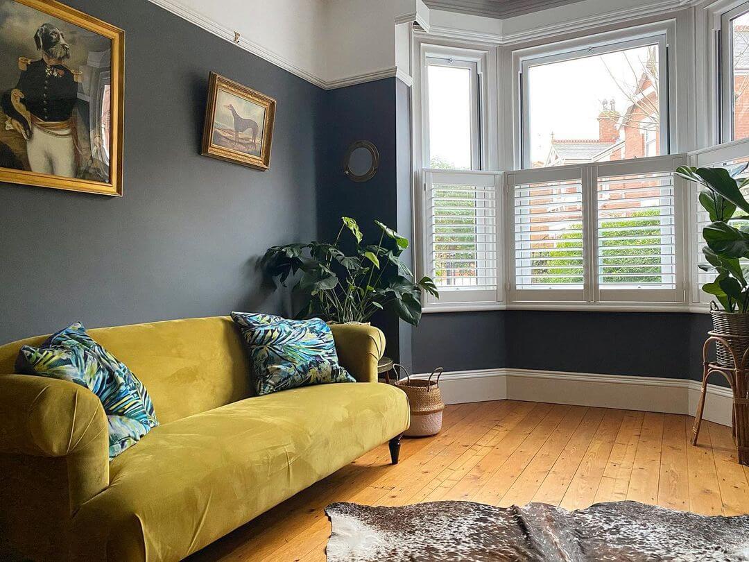 fallback alt text two