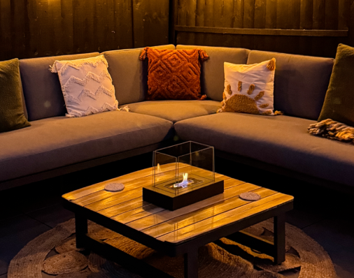 Katie @katie_ellison