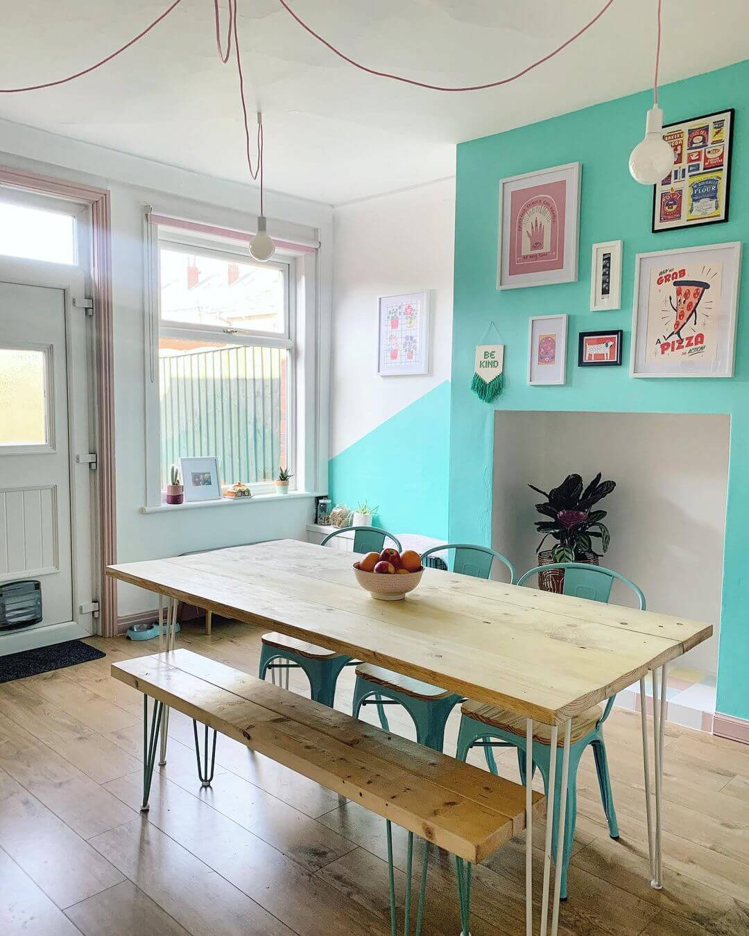 fallback alt text two