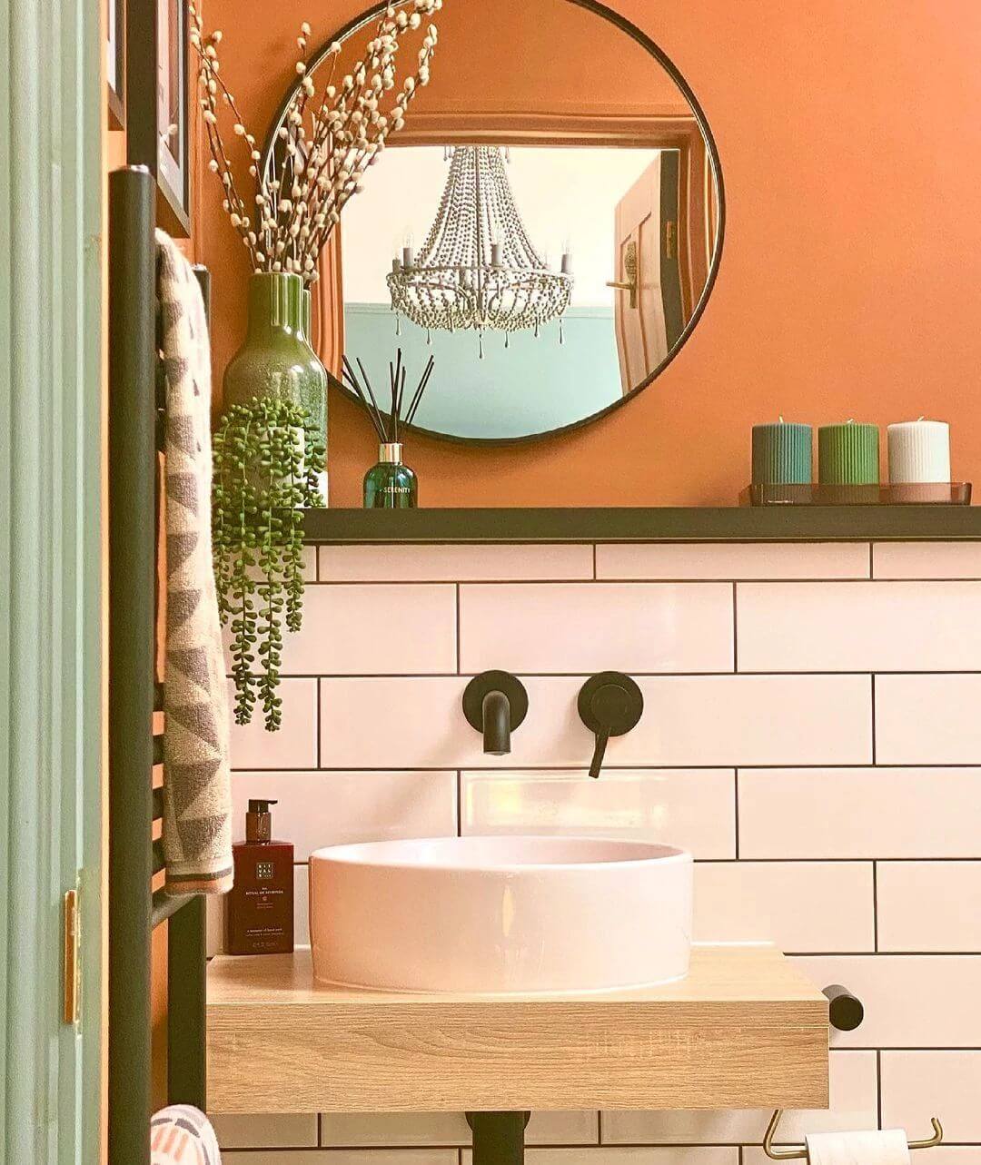 Colourful Bathroom Paint Ideas