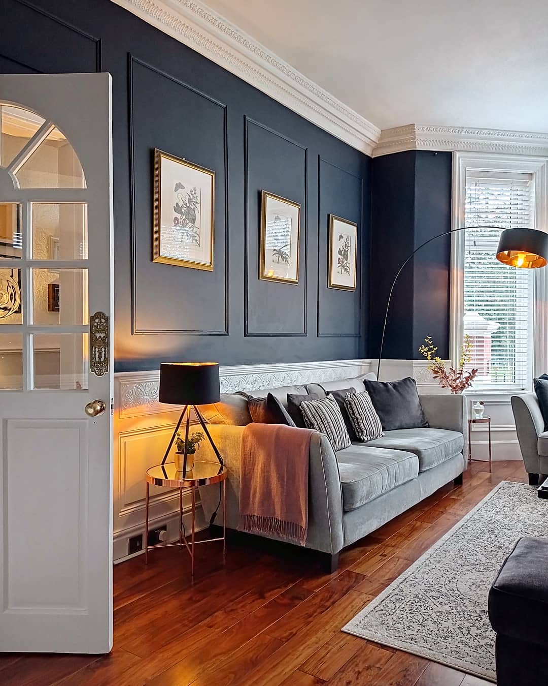 Picture frame panelling